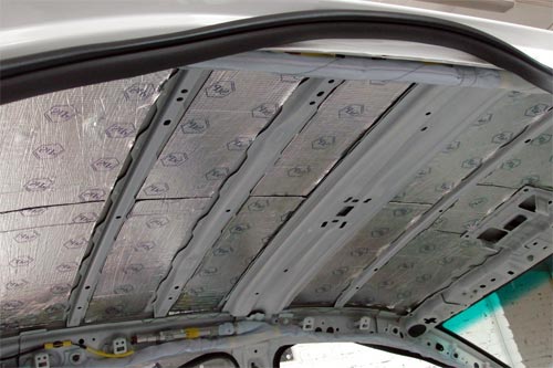 Шумоизоляция потолка в авто Шумоизоляция потолка в авто